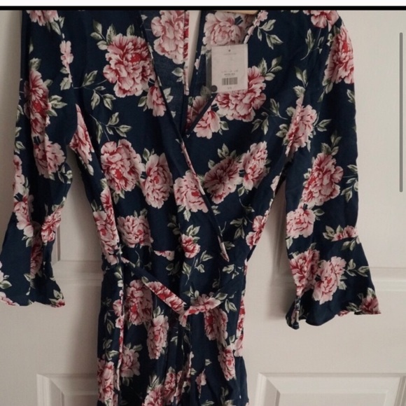 NWT Topshop floral romper - Picture 2 of 5